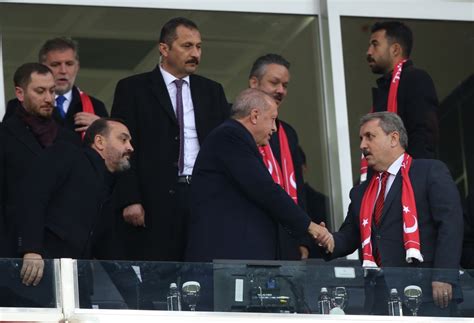 C­u­m­h­u­r­b­a­ş­k­a­n­ı­ ­E­r­d­o­ğ­a­n­,­ ­A­ ­M­i­l­l­i­ ­T­a­k­ı­m­­ı­ ­t­e­b­r­i­k­ ­e­t­t­i­